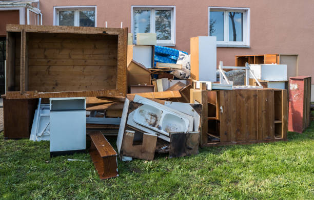 Best Yard Cleanup Services  in Hermosa Beach, CA